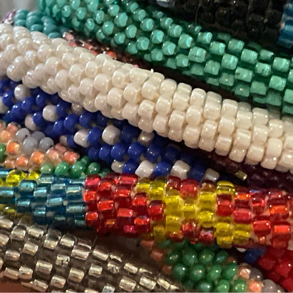 Rollover Colorful Beaded Bracelets Lot of Nine Unisex Contemporary - Picture 7 of 12